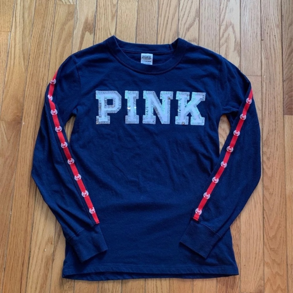 VS PINK long sleeve shirt